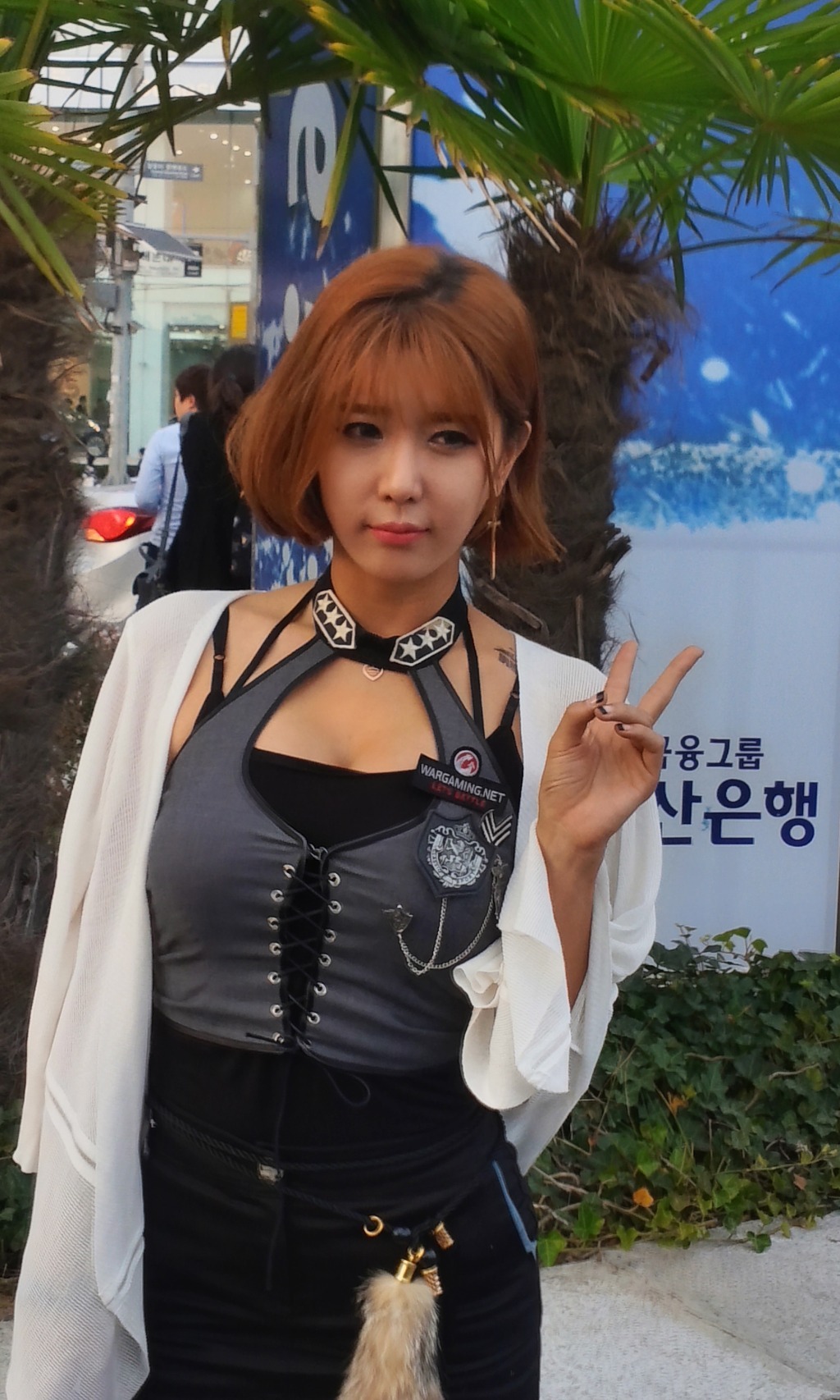 韩国顶级Showgirl许允美 釜山坦克世界 1